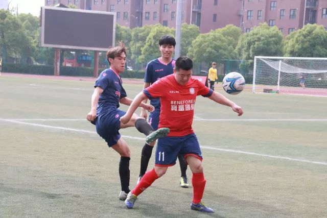 世界泳联花样游泳世界杯（西安站）启幕 中国队首日斩获3金1银